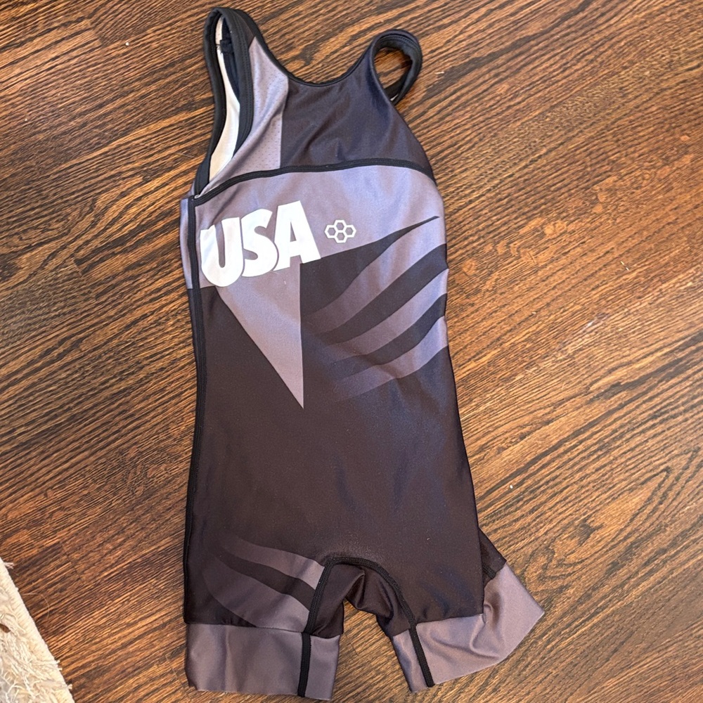 Rudis Black and Gray Wrestling Singlet - Picture 2 of 2